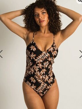 Skinny Dip One-Piece Swimsuit - Black with Leaf Floral design NWT